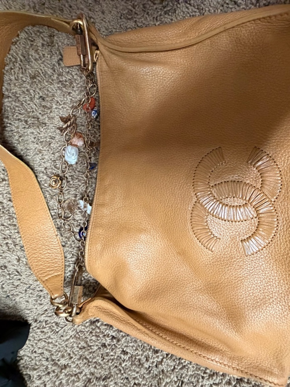 CHANEL Tan Leather Shoulder Bag with Charm Chain - Picture 9 of 12